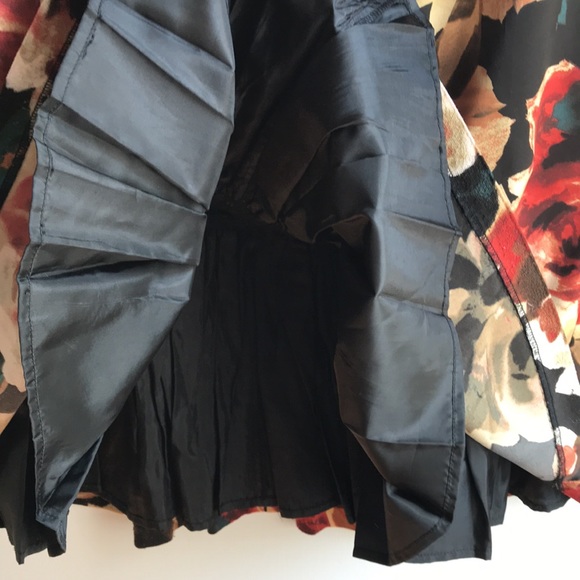 Boston Proper Floral Skirt Pleated Full Mini sz 8 - Picture 9 of 13